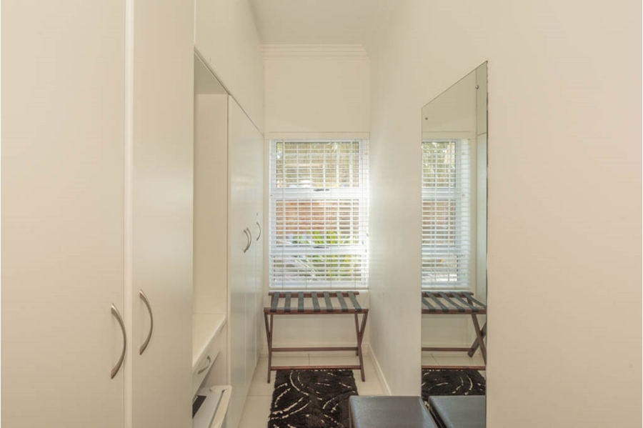 6 Bedroom Property for Sale in Humerail Eastern Cape